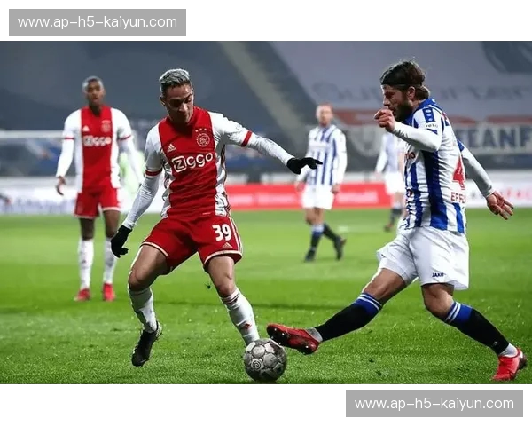 铁血之巢对决蓝军华章：米尔沃尔vs伊普斯维奇，谁才是英冠丛林的掠食者？