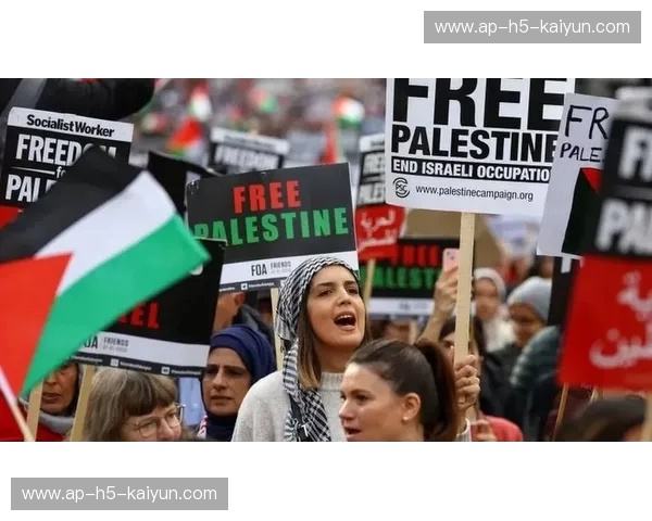 骷髅旗遇上陶瓷工:当汉堡红灯区的叛逆,撞上英格兰中部的冷雨夜 骷髅旗遇上陶瓷工:当汉堡红灯区的叛逆,撞上英格兰中部的冷雨夜